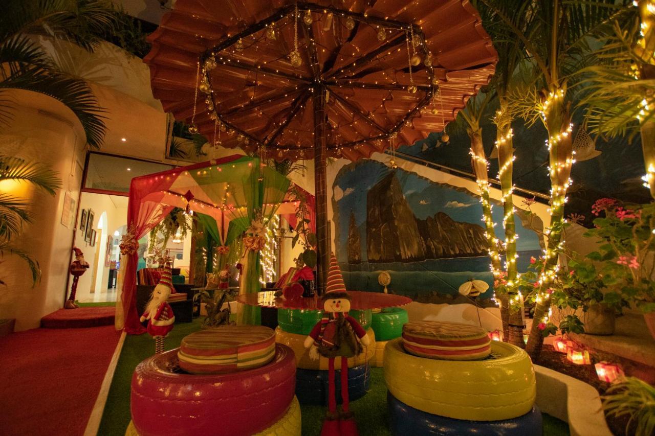 Hostal Gosen Puerto Baquerizo Moreno Bagian luar foto