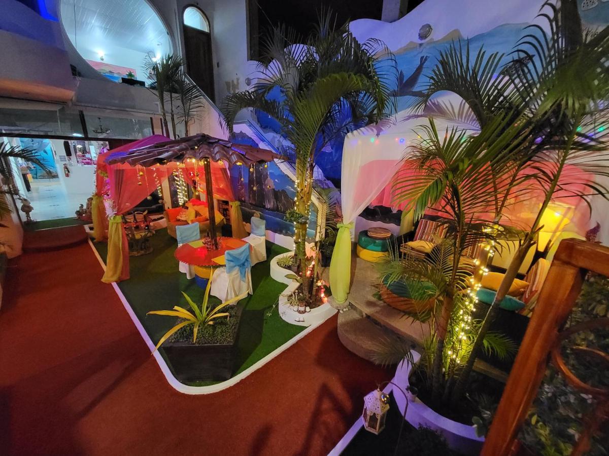 Hostal Gosen Puerto Baquerizo Moreno Bagian luar foto